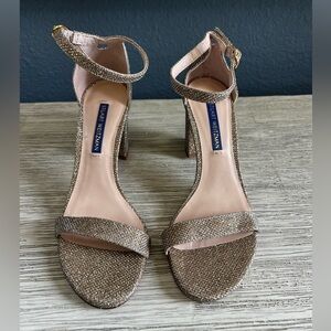 EXCELLENT CONDITION!!!! Stuart Weitzman Amelina Block Glittering Gold Heels